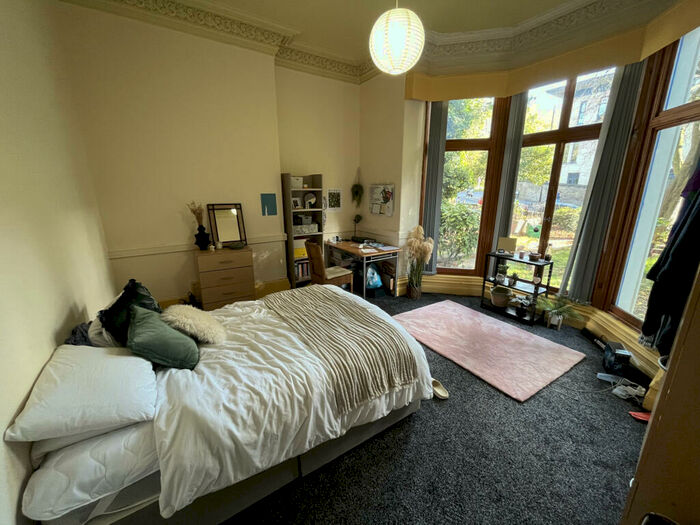 11 Bedroom Terraced House To Rent In St. Johns Terrace, Leeds, West Yorkshire, LS3