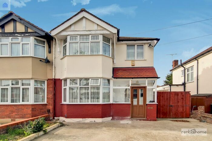 Property To Rent In Firs Lane, London Borough Of Enfield, Enfield, N13