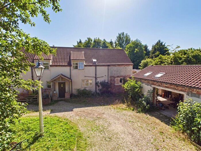 4 Bedroom Detached House For Sale In Dell Cottage, Buslingthorpe, LN3