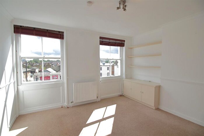 2 Bedroom Flat To Rent In Acre Lane, Brixton/Clapham, SW2