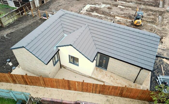 2 Bedroom Detached Bungalow To Rent In Claypit Lane, Rawmarsh, Rotherham, S62