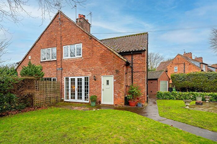 3 Bedroom Property For Sale In Beech Grove, Upper Poppleton, York, YO26
