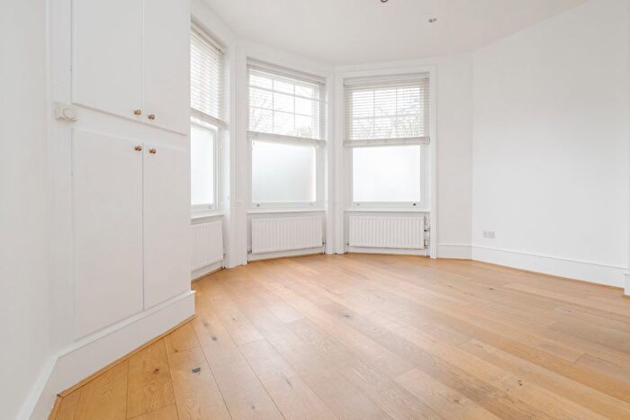 1 Bedroom Flat To Rent In Alexandra Park Road, London, N10