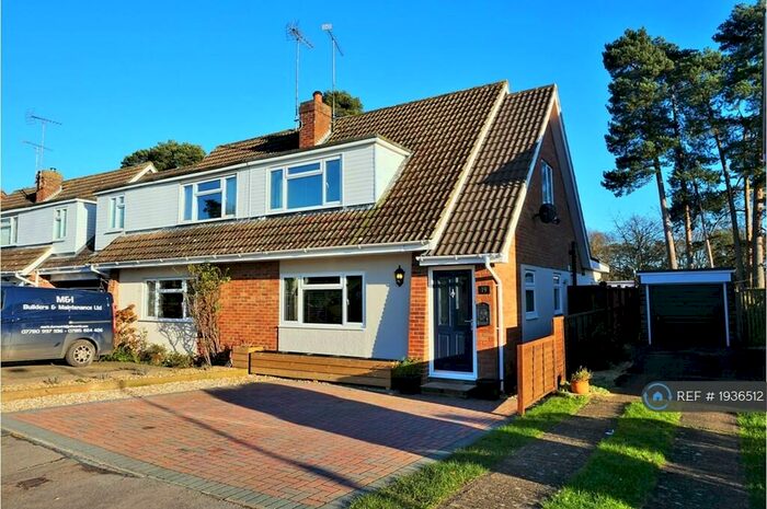 3 Bedroom Semi-Detached House To Rent In Highgate Road, Woodley, Reading, RG5