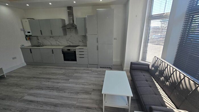 1 Bedroom Flat To Rent In Woolfield House, Wash Lane, BL9