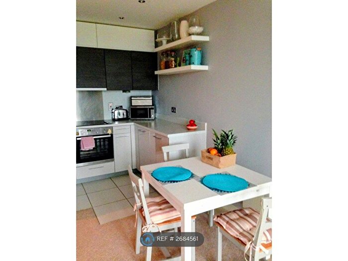 1 Bedroom Flat To Rent In Kd Tower, Hemel Hempstead, HP1