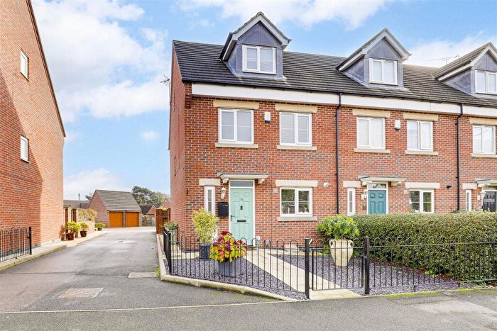 4 Bedroom Town House For Sale In Nottingham Road, Borrowash, Derbyshire, DE72