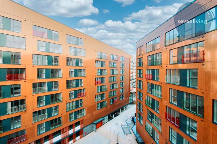 1 Bedroom Apartment To Rent In The Grand Exchange, Market Street, Bracknell, Berkshire, RG12