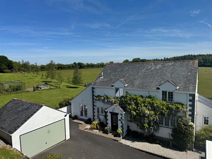 5 Bedroom House For Sale In Rezare, Launceston, PL15