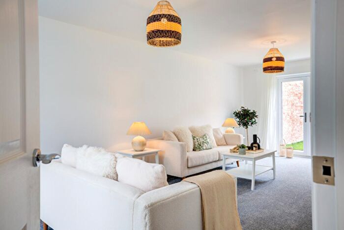 4 Bedroom Detached House For Sale In Hartley Gardens, Durham, DH1