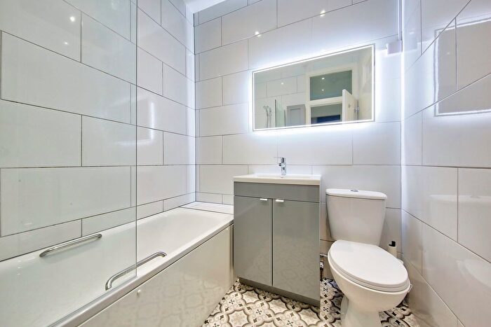 1 Bedroom Flat To Rent In Heathfield Road, Croydon, CR0