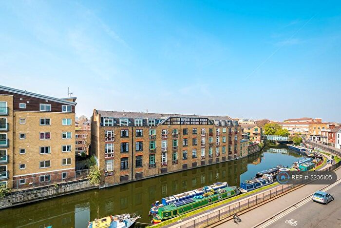 2 Bedroom Flat To Rent In Wharf Place, London, E2
