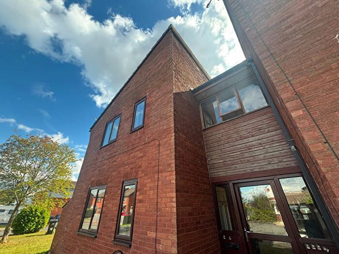 1 Bedroom Flat To Rent In Alundale Road, Winsford, CW7
