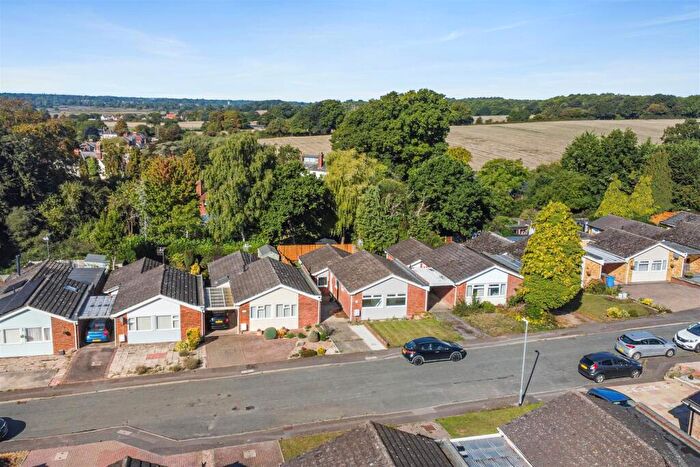 3 Bedroom Detached Bungalow For Sale In Rowley Close, Brantham, CO11