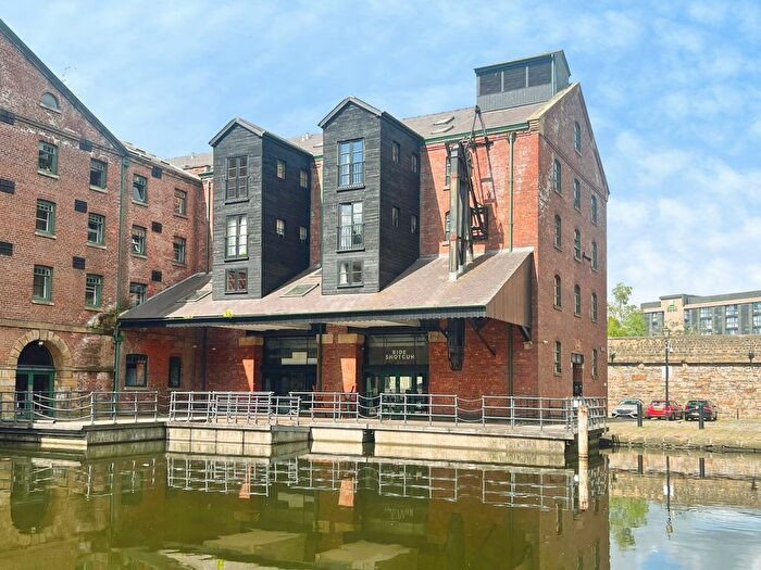 2 Bedroom Flat For Sale In The Warehouse, Wharf Street, City Centre, Sheffield, S2