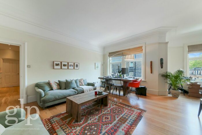 2 Bedroom Flat To Rent In Adeline Place, London, Greater London, WC1B