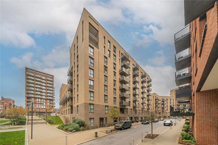 1 Bedroom Apartment To Rent In Shearwater Drive, London, NW9