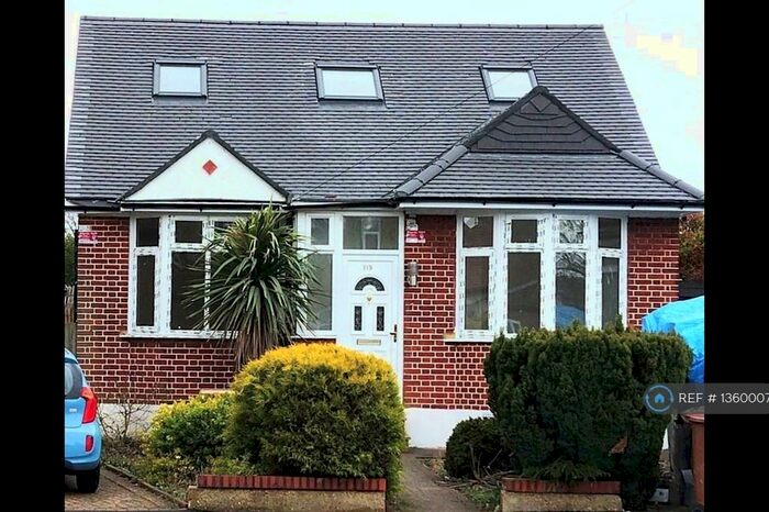 5 Bedroom Detached House To Rent In Elm Drive, Harrow, HA2