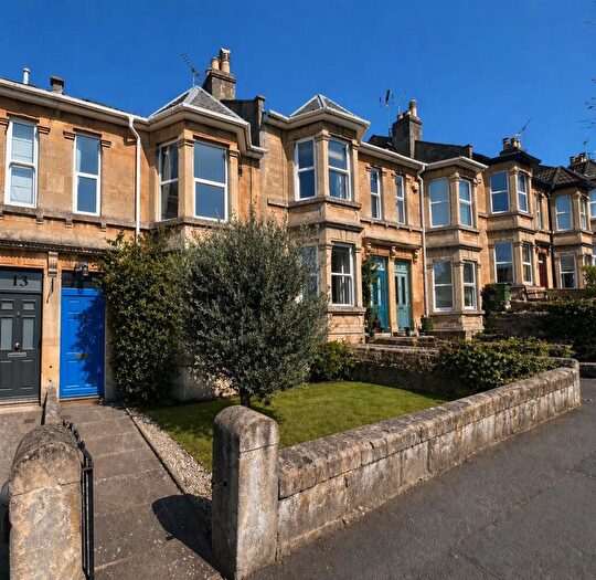 3 Bedroom Terraced House For Sale In Kipling Avenue, Bath, BA2