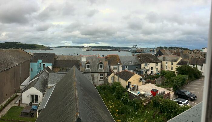 3 Bedroom Terraced House To Rent In Church Street, Falmouth TR11