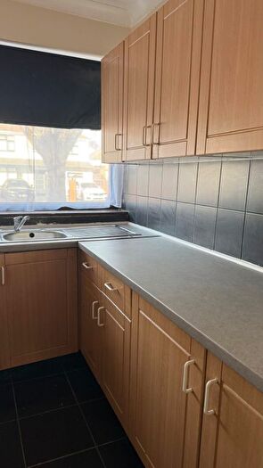 4 Bedroom Terraced House To Rent In North Road, Southall, UB1