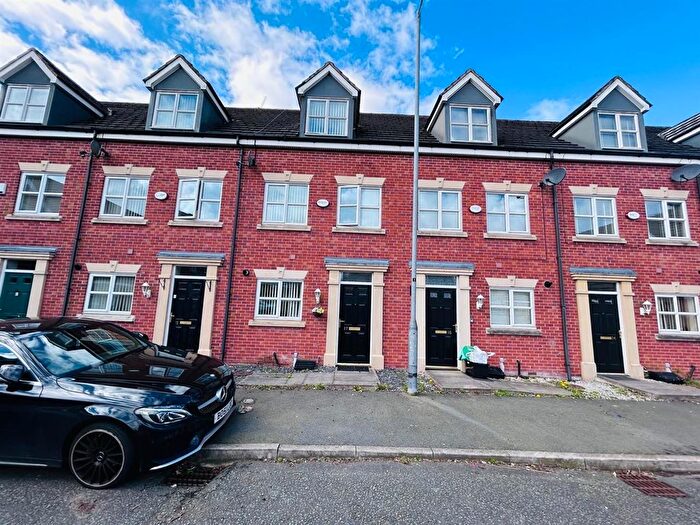 3 Bedroom Terraced House For Sale In Alston Mews, St. Helens, WA10