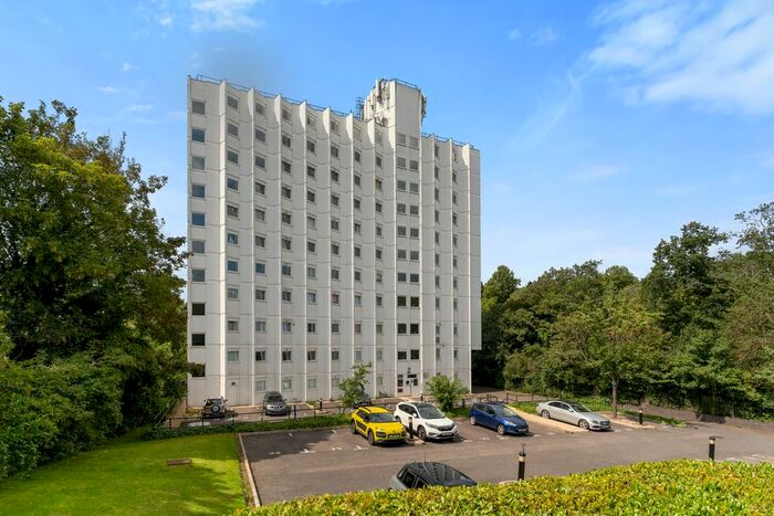 2 Bedroom Flat To Rent In Belgrave Road, London, E11