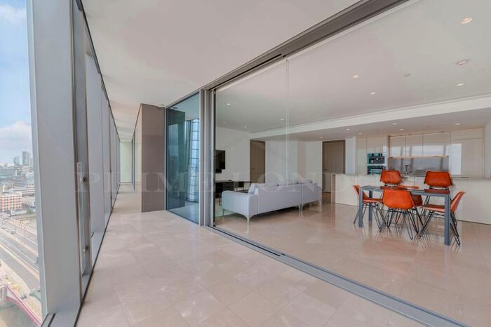 2 Bedroom Flat To Rent In One Blackfriars, - Blackfriars Road, London, SE1