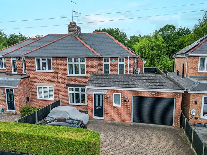 3 Bedroom Semi-Detached House For Sale In Prykes Drive, Chelmsford, CM1