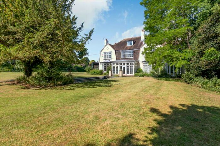 17 Bedroom Detached House For Sale In Sandown Road, Sandwich, Kent, CT13