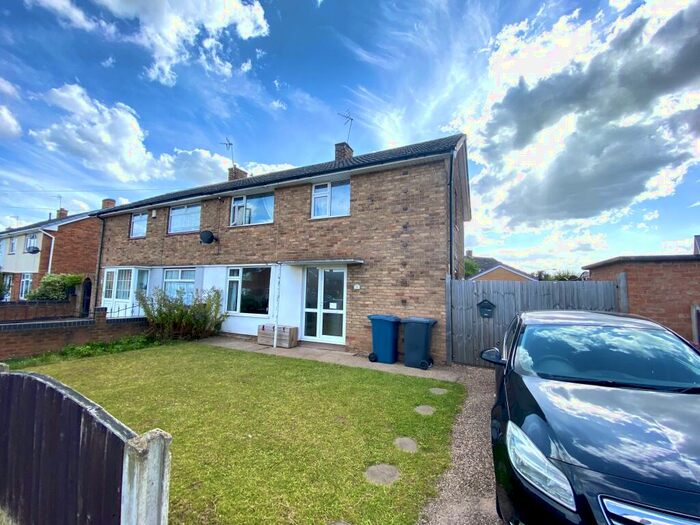 3 Bedroom Semi-Detached House To Rent In Ringleas, Cotgrave, NG12
