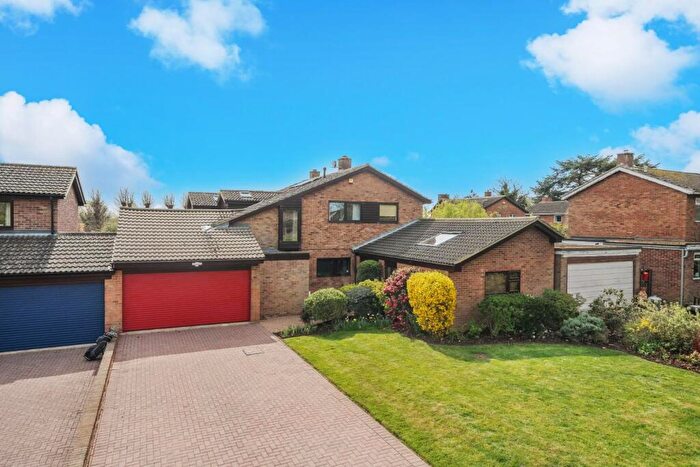 5 Bedroom House For Sale In Charnocks Close, Gamlingay, Cambs, SG19