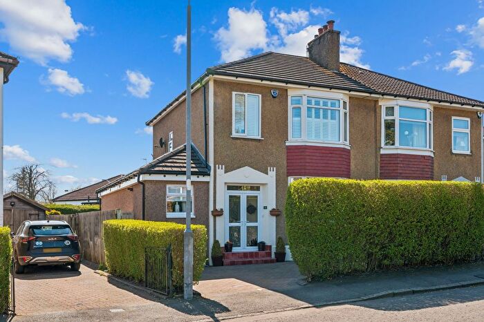 3 Bedroom Semi-Detached House For Sale In Hillfoot Drive, Bearsden, G61