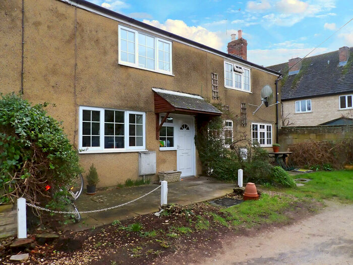 2 Bedroom Terraced House To Rent In Newland, Witney, Oxfordshire, OX28