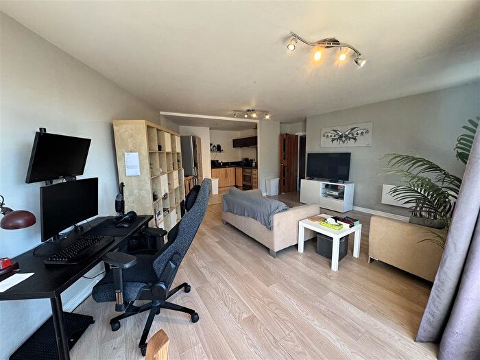 1 Bedroom Flat To Rent In Sheepcote Street, Edgbaston, Birmingham, B16