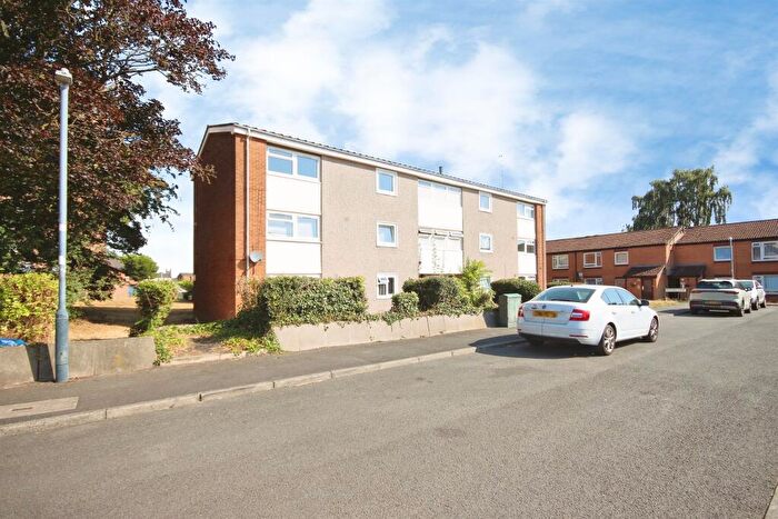 1 Bedroom Flat For Sale In Christine Ledger Square, Leamington Spa, CV31