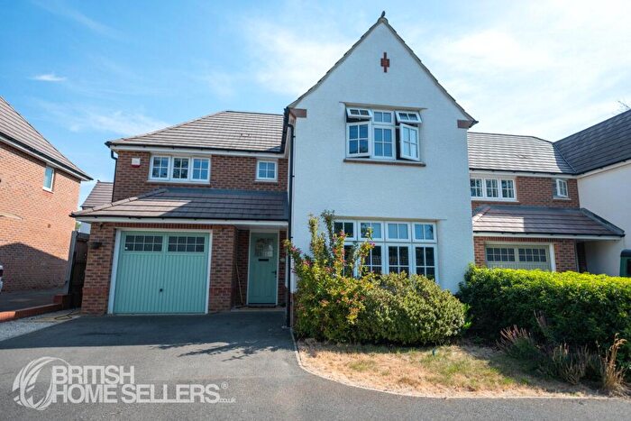 4 Bedroom Detached House For Sale In Flanders Close, Burbage, Hinckley, Leicestershire, LE10