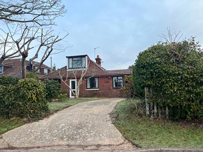 3 Bedroom Detached Bungalow For Sale In Chapel Lane, Langley, Southampton, Hampshire, SO45