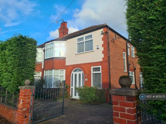 4 Bedroom Semi-Detached House To Rent In Egerton Road South, Manchester, M21
