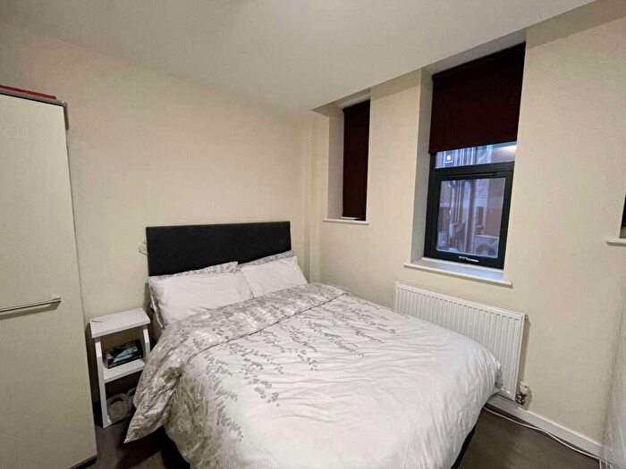 1 Bedroom Flat To Rent In Flat, Refuge Assurance House, Church Street, S1
