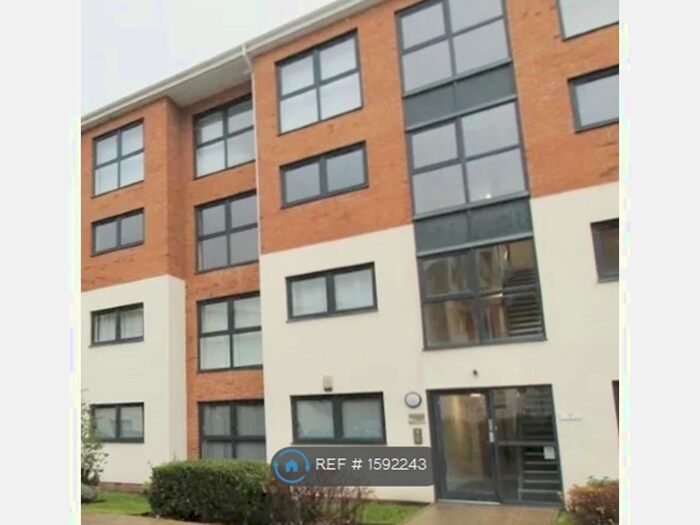 2 Bedroom Flat To Rent In Lowbridge Court, Garston, Liverpool, L19