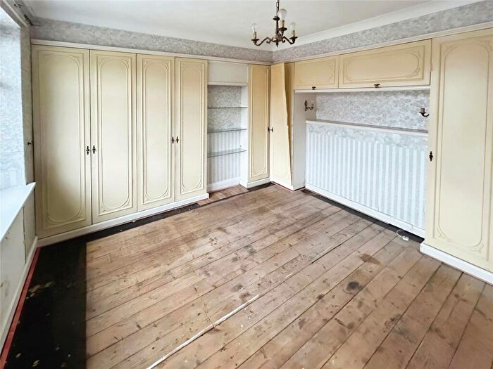 2 Bedroom Semi-Detached House For Sale In Central Avenue, Bucknall, Stoke On Trent, Staffordshire, ST2