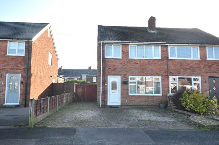 3 Bedroom Semi Detached House For Sale In Lewis Close, Adlington, PR7