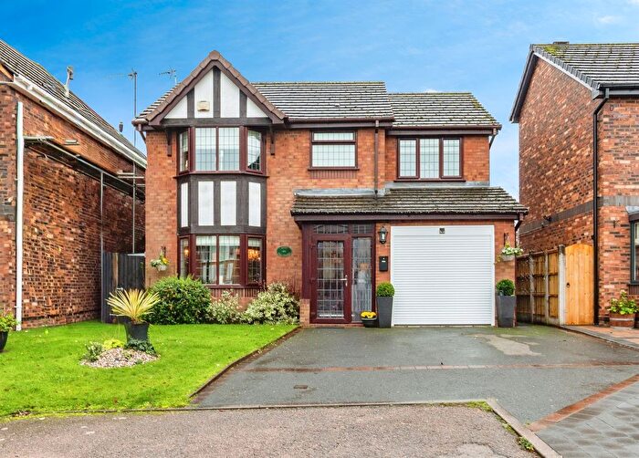 4 Bedroom Detached House For Sale In The Grange, Hyde Lea, Stafford, ST18