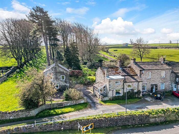 3 Bedroom End Of Terrace House For Sale In Thornton Road, Aysgarth, Leyburn, DL8