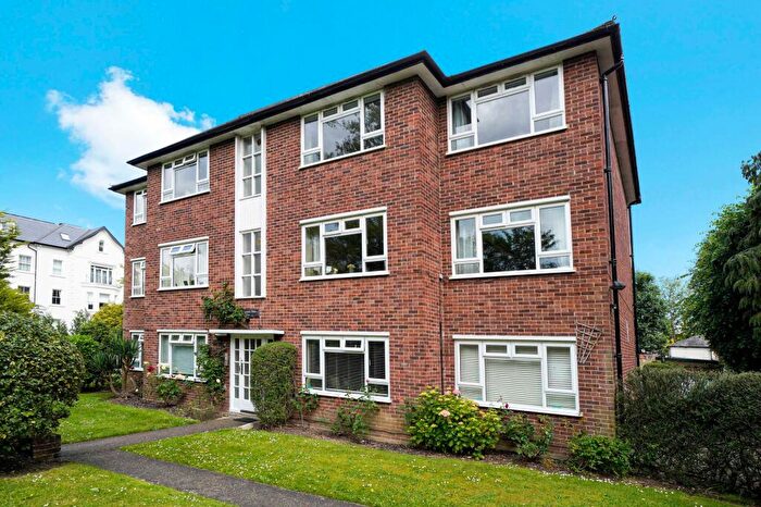 2 Bedroom Apartment For Sale In Oak Hill Road, Leighton House Oak Hill Road, KT6