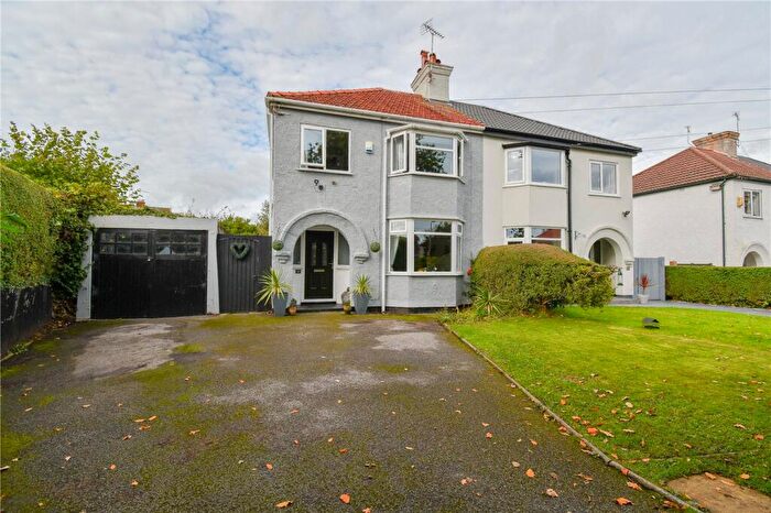 3 Bedroom Semi-Detached House For Sale In Greenbank Avenue, Little Sutton, Ellesmere Port, CH66