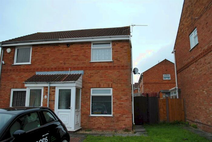 2 Bedroom Semi-Detached House To Rent In Fortfield Road, Whitchurch, Bristol, BS14