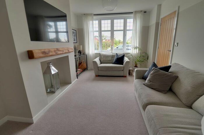 4 Bedroom Detached House For Sale In Sycamore Way, Penkridge, Staffordshire, ST19