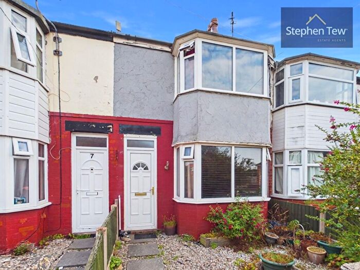 2 Bedroom Terraced House For Sale In Westbank Avenue, Blackpool, FY4